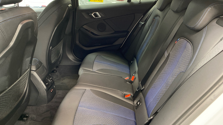 BMW 1 Series 118i [136] M Sport 5dr [Live Cockpit Professional] Petrol Hatchback